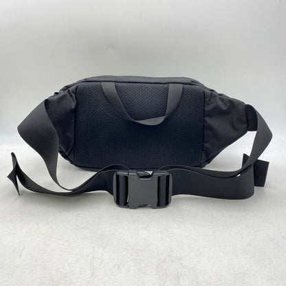 【中古品】【メンズ/レディース】 MYSTERY RANCH ミステリーランチ 299644 IN AND OUT SHOULDER BAG イン アンド アウト ショルダーバッグ カバン 188-261018-ms-25-izu カラー：ブラック 万代Net店
