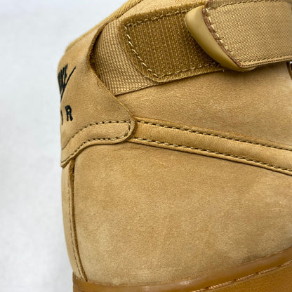 【中古品】【メンズ】 NIKE ナイキ 882096-200 AIR FORCE 1 HIGH エア フォース 1 ハイ シューズ スニーカー 靴 160-261018-ms-20-izu サイズ：26.5ｃｍ カラー：FLAX 万代Net店