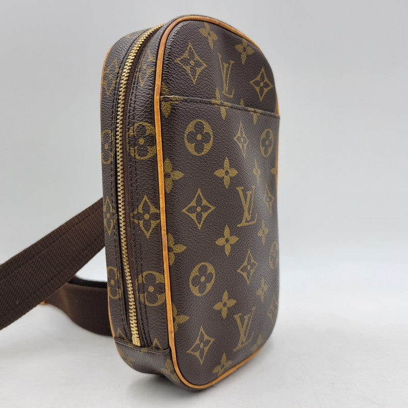 【中古品】【メンズ/レディース】 LOUIS VUITTON ルイ・ヴィトン M51870 モノグラム ポシェット・ガンジュ ボディバッグ カバン 鞄 179-261013-as-11-izu カラー：ブラウン 万代Net店