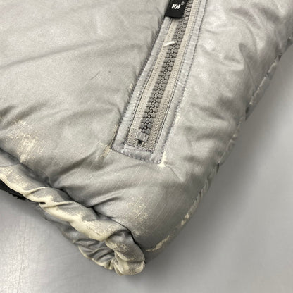 【現状渡し品】【メンズ】 HELLY HANSEN ヘリーハンセン ZN19810S LOGO DOWN JACKET ロゴ ダウン ジャケット アウター トップス 144-261024-ms-10-izu サイズ：M カラー：シルバーブラック 万代Net店