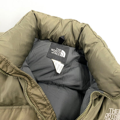 【中古品】【メンズ】 THE NORTH FACE ザ・ノースフェイス ND01587 CENTER LOGO NUPTSE VEST センター ロゴ ヌプシ ベスト アウター 144-261018-kh-03-izu サイズ：XXL カラー：カーキ 万代Net店