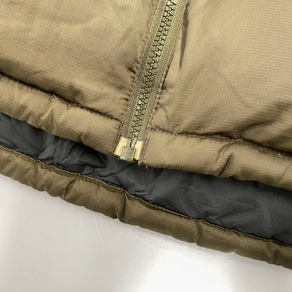 【中古品】【メンズ】 THE NORTH FACE ザ・ノースフェイス ND01587 CENTER LOGO NUPTSE VEST センター ロゴ ヌプシ ベスト アウター 144-261018-kh-03-izu サイズ：XXL カラー：カーキ 万代Net店