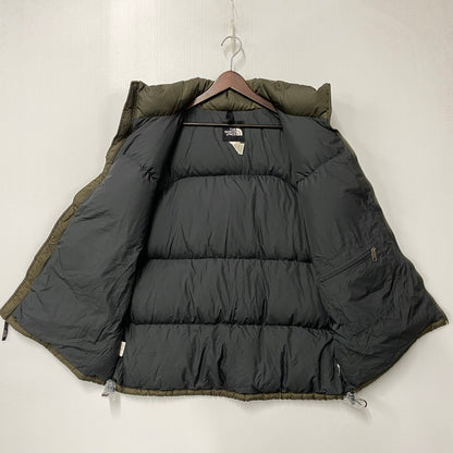 【中古品】【メンズ】 THE NORTH FACE ザ・ノースフェイス ND01587 CENTER LOGO NUPTSE VEST センター ロゴ ヌプシ ベスト アウター 144-261018-kh-03-izu サイズ：XXL カラー：カーキ 万代Net店