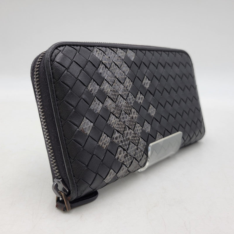 【中古品】【メンズ/レディース】 BOTTEGAVENETA ボッテガヴェネタ イントレチャート ラウンドファスナー ロングウォレット 長財布 181-261013-as-17-izu カラー：ブラック 万代Net店