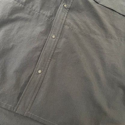 【中古品】【メンズ】 NANGA ナンガ NW2211-1H228 POLYESTER SS SHIRT ポリエステル ショートスリーブ シャツ トップス 144-261030-kh-11-izu サイズ：L カラー：ブラック 万代Net店