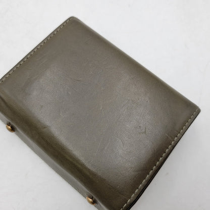 【中古品】【メンズ/レディース】 M+ エムピウ MILLEFOGLIE 2 P30 ミッレフォッリエ 財布 200-261013-as-28-izu カラー：カーキ系 万代Net店