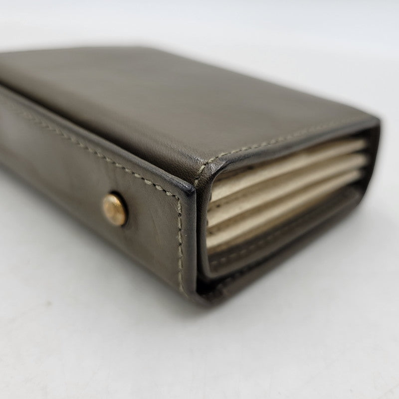 【中古品】【メンズ/レディース】 M+ エムピウ MILLEFOGLIE 2 P30 ミッレフォッリエ 財布 200-261013-as-28-izu カラー：カーキ系 万代Net店