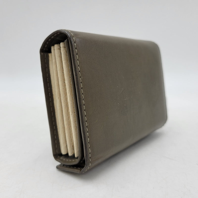 【中古品】【メンズ/レディース】 M+ エムピウ MILLEFOGLIE 2 P30 ミッレフォッリエ 財布 200-261013-as-28-izu カラー：カーキ系 万代Net店