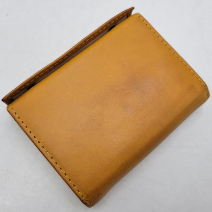 【中古品】【メンズ/レディース】 M+ エムピウ MILLEFOGLIE II P25 MF2P25_NPL ミッレフォッリエ2 財布 200-261013-as-29-izu カラー：キャメル 万代Net店