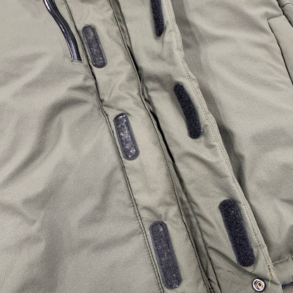 【中古品】【メンズ】 THE NORTH FACE ザ・ノースフェイス BALTRO LIGHT JACKET ND91950 バルトロ ライト ジャケット ダウン 144-261013-as-21-izu サイズ：L カラー：カーキ系 万代Net店