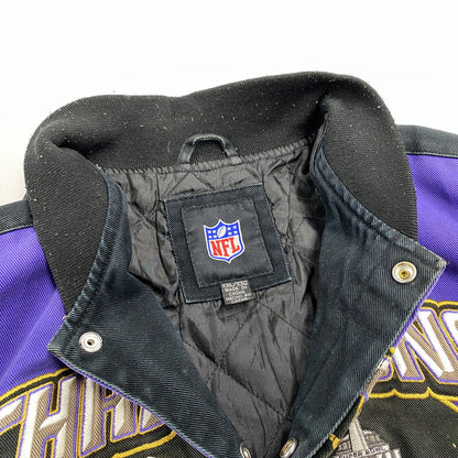 【現状渡し品】【メンズ】 NFL エヌエフエル BALTIMORE RAVENS 2-TIME SUPER BPWL CHAMPIONS JACKET チャンピオンズ ジャケット アウター 146-261015-cs-08-izu サイズ：XXL カラー：パープル 万代Net店