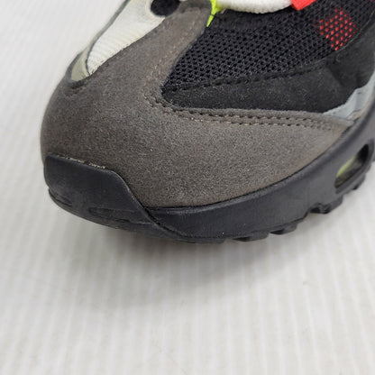 【中古品】【メンズ】 NIKE ナイキ AIR MAX 95 OG QS 810374-078 エアマックス 95 OG QS スニーカー 靴 160-261014-as-06-izu サイズ：26.5cm カラー：BLACK/VOLT-SAFETY ORANGE 万代Net店