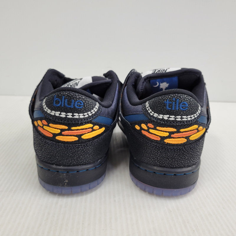 【中古美品】【メンズ】 NIKE SB ナイキエスビー × BLUETILE SKATEBOARDS ブルータイルスケートボード DUNK LOW PRO QS IQ1323-001 ダンク ロー プロ スニーカー 靴 160-261014-as-07-izu サイズ：26.5cm カラー：BLACK/MARINA-WHITE 万代Net店