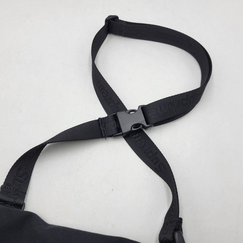 【中古品】【メンズ/レディース】 Supreme シュプリーム MINI MESSENGER BAG ミニメッセンジャーバッグ カバン 鞄 188-261014-as-10-izu カラー：ブラック 万代Net店