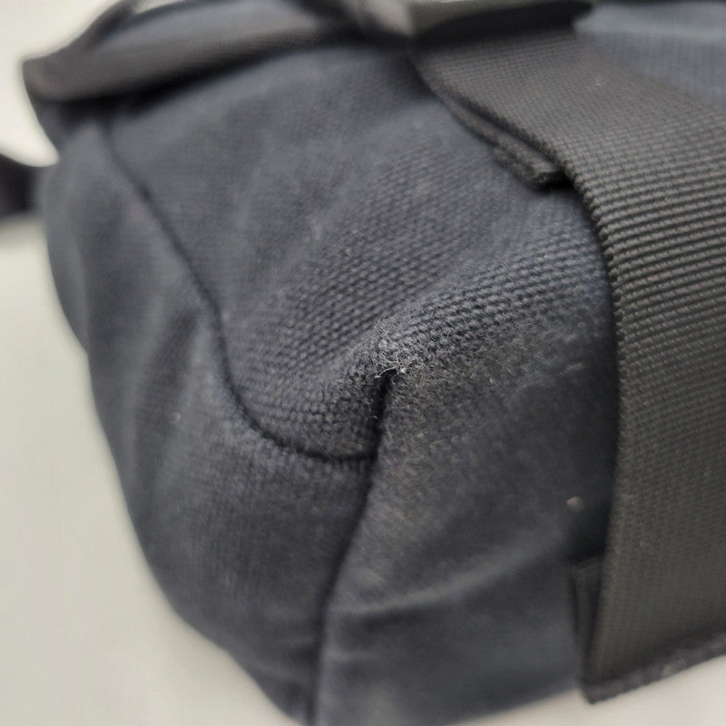 【中古品】【メンズ/レディース】 Supreme シュプリーム MINI MESSENGER BAG ミニメッセンジャーバッグ カバン 鞄 188-261014-as-10-izu カラー：ブラック 万代Net店