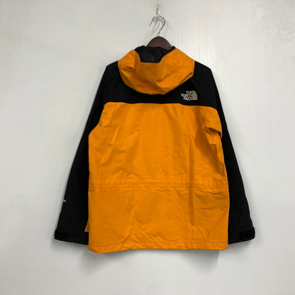 【中古品】【メンズ】 THE NORTH FACE ザ・ノースフェイス NP11834 MOUNTAIN LIGHT JACKET マウンテン ライト ジャケット アウター 144-261015-ya-11-izu サイズ：M カラー：オレンジ×ブラック 万代Net店