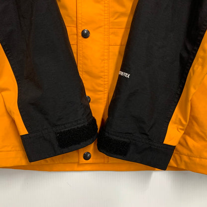 【中古品】【メンズ】 THE NORTH FACE ザ・ノースフェイス NP11834 MOUNTAIN LIGHT JACKET マウンテン ライト ジャケット アウター 144-261015-ya-11-izu サイズ：M カラー：オレンジ×ブラック 万代Net店