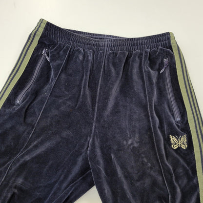 【中古品】【メンズ】 NEEDLES ニードルス LQ236 NARROW TRACK PANT トラックパンツ ボトムス 151-261014-sm-13-izu サイズ：M カラー：ネイビー 万代Net店