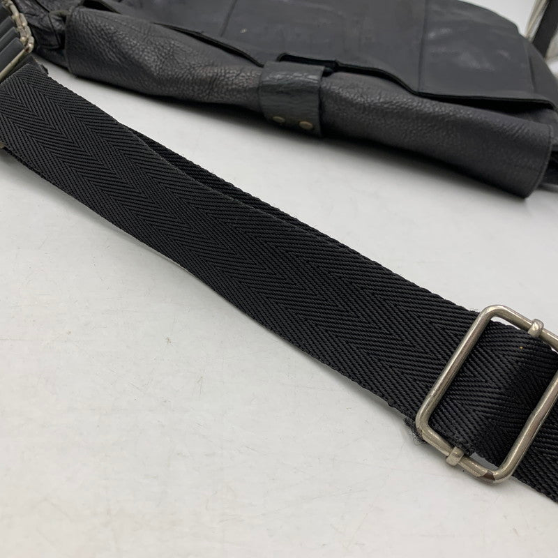 【現状渡し品】【メンズ】 ARMANI EXCHANGE アルマーニエクスチェンジ LEATHER SHOULDER BAG レザー ショルダー バッグ カバン 188-261020-yn-04-izu 万代Net店