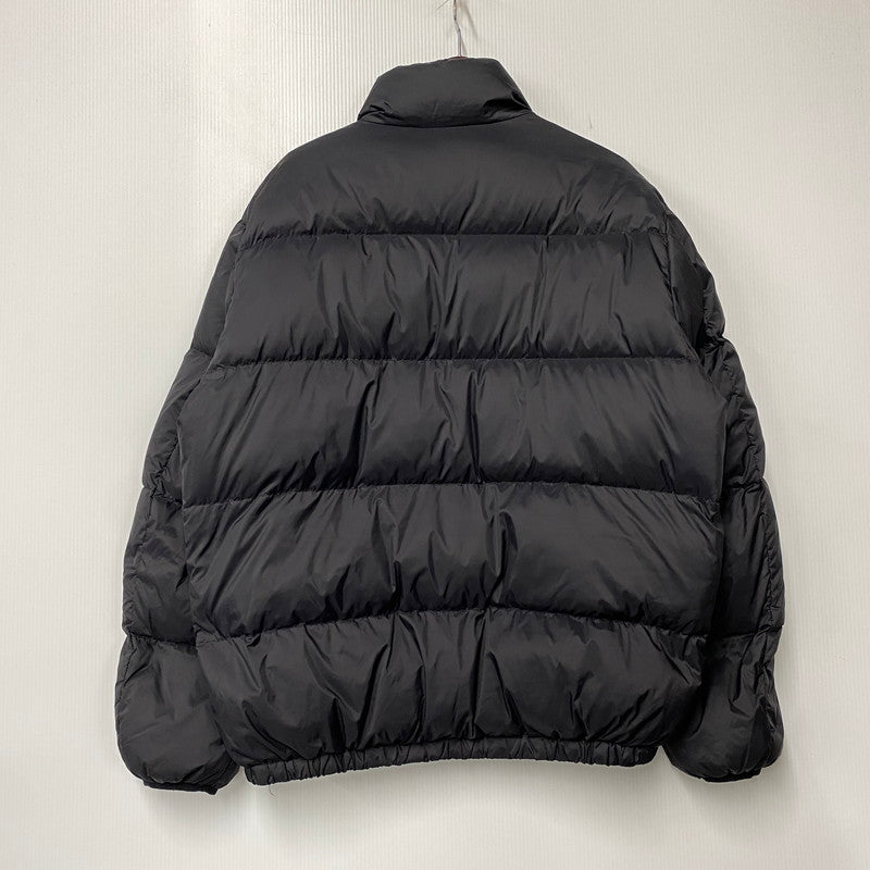 【中古品】【メンズ】 THISISNEVERTHAT ディスイズネバーザット LOGO DOWN JACKET ロゴ ダウン ジャケット アウター 140-261015-cs-05-izu サイズ：L カラー：ブラック 万代Net店