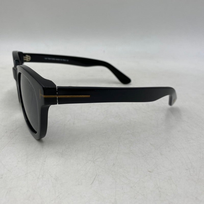 【中古品】【メンズ/レディース】 TOM FORD トムフォード TF211 AF SUNGLASSES サングラス 203-261016-sm-06-izu サイズ：53□21-140 カラー：ブラック 万代Net店