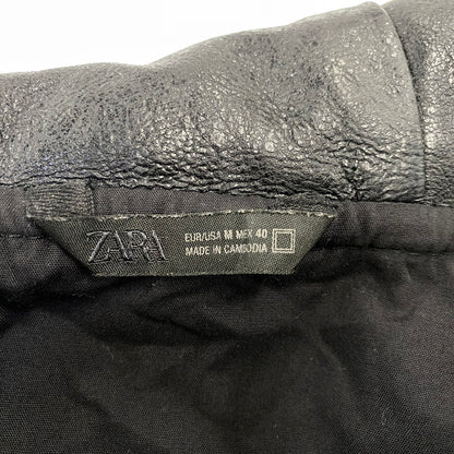 【中古品】【メンズ】 ZARA ザラ FAKELEATHER ZIP HOODIE フェイクレザー ジップ フーディー アウター 147-261024-ya-01-izu サイズ：M カラー：ブラック 万代Net店