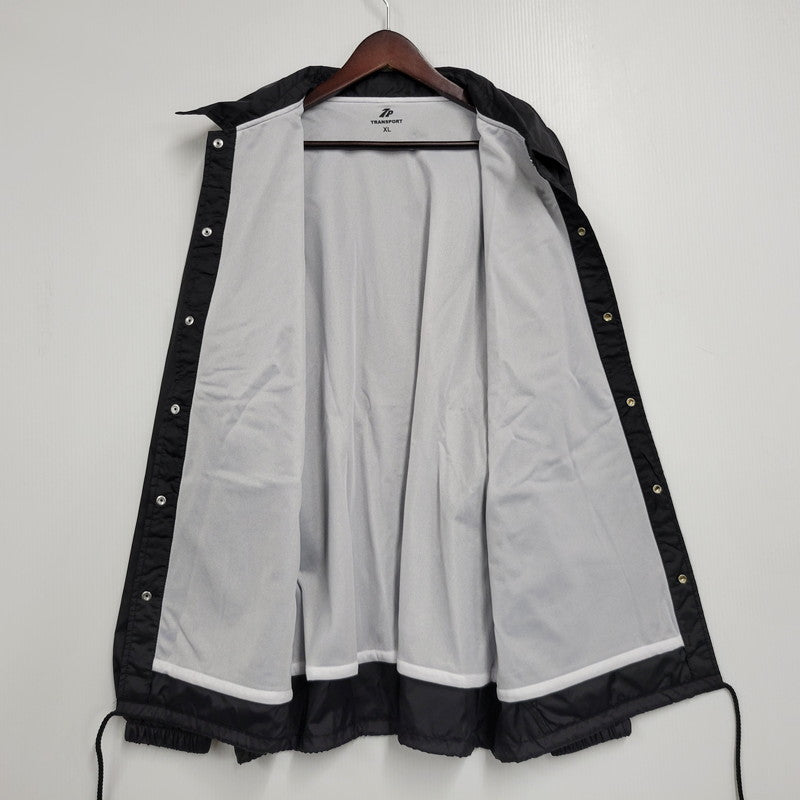 【中古品】【メンズ】 TRANSPORT トランスポート 7P FROG COACH JACKET フロッグ コーチ ジャケット アウター トップス 142-261023-ms-17-izu サイズ：XL カラー：ブラック 万代Net店