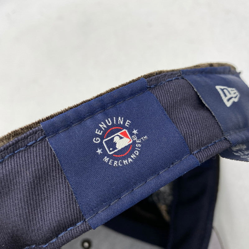 【中古品】【メンズ/レディース】 NEW ERA ニューエラ × KITH キス NEW YORK YANKEES ニューヨークヤンキース CHENILLE CHAINSTITCH 59FIFTY CAP シェニール チェーンステッチ キャップ 帽子 185-261016-sm-10-izu サイズ：7 7/8 カラー：ブラウン 万代Net店