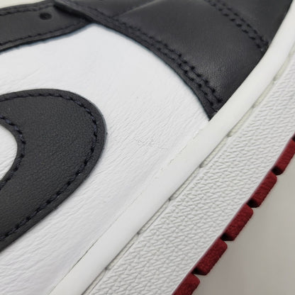 【中古美品】【メンズ】 NIKE ナイキ CZ0790-106 AIR JORDAN 1 RETRO LOW OG エア ジョーダン ワン レトロ ロー オリジナル スニーカー シューズ 靴 160-261017-cs-10-izu サイズ：27.5cm カラー：WHITE/BLACK-VARSITY RED 万代Net店