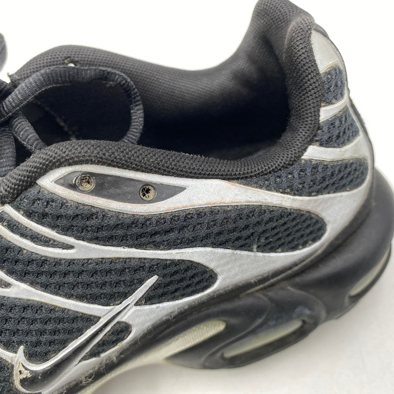 【現状渡し品】【メンズ】 NIKE ナイキ HQ3029-001 AIR MAX PLUS エア マックス プラス スニーカー シューズ 靴 160-261024-ya-10-izu サイズ：27.5cm カラー：BLACK REFLECTIVE SILVER 万代Net店