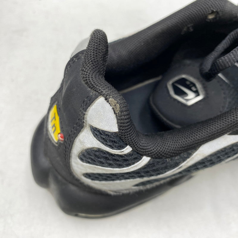 【現状渡し品】【メンズ】 NIKE ナイキ HQ3029-001 AIR MAX PLUS エア マックス プラス スニーカー シューズ 靴 160-261024-ya-10-izu サイズ：27.5cm カラー：BLACK REFLECTIVE SILVER 万代Net店