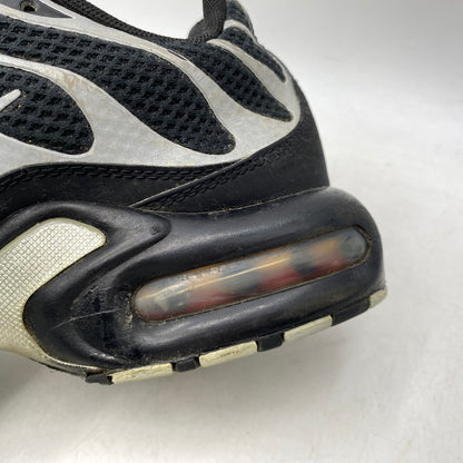 【現状渡し品】【メンズ】 NIKE ナイキ HQ3029-001 AIR MAX PLUS エア マックス プラス スニーカー シューズ 靴 160-261024-ya-10-izu サイズ：27.5cm カラー：BLACK REFLECTIVE SILVER 万代Net店