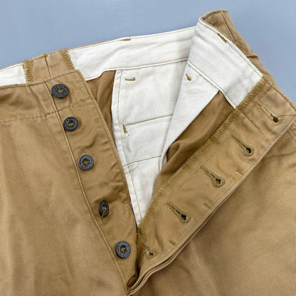 【中古品】【メンズ】 BUZZ RICKSON'S バズリクソンズ M43035 METAL BUTTON CHINO PANTS メタル ボタン チノ パンツ ボトムス 156-261018-kh-07-izu サイズ：W34 カラー：ベージュ 万代Net店