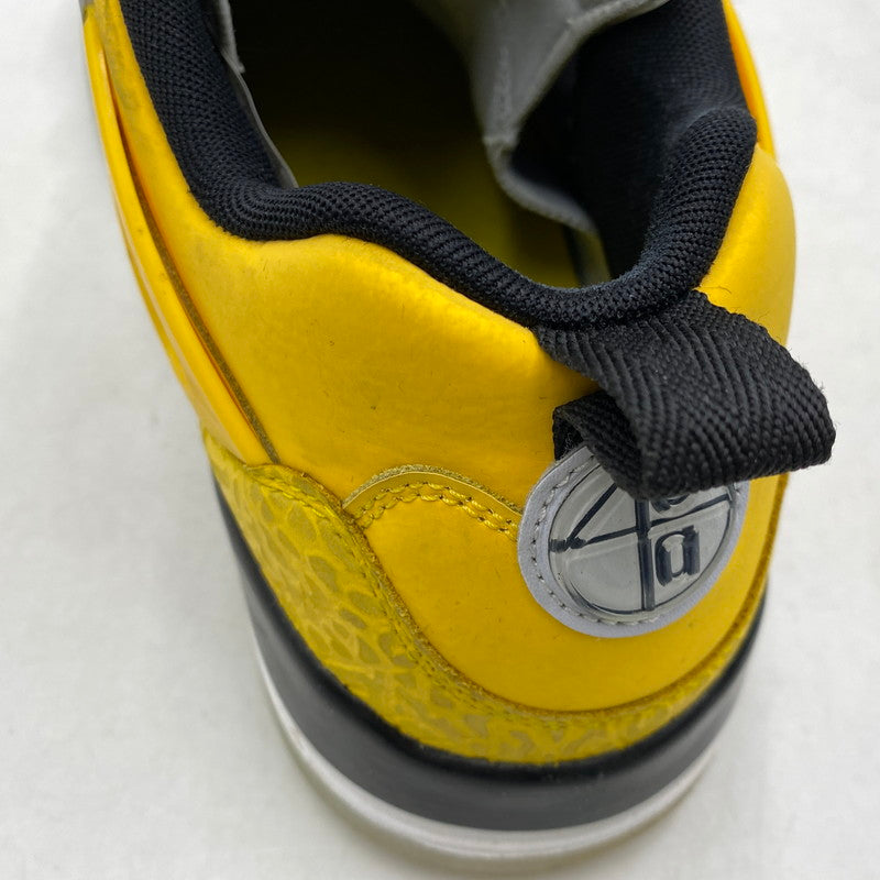 【中古品】【メンズ】 NIKE ナイキ HF4319-741 JORDAN SPIZIKE LOW PRM ジョーダン スパイジーク ロー ピーアールエム スニーカー シューズ 靴 160-261024-ya-09-izu サイズ：28.5cm カラー：Varsity Maize 万代Net店