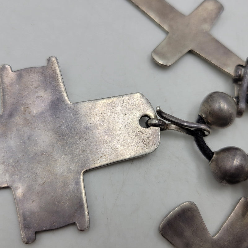 【中古品】【メンズ/レディース】 CIPPY CRAZY HORSE シッピークレイジーホース STERLING TRIPLE CROSS NECKLACE スターリング トリプル クロス ネックレス アクセサリー 191-261019-yn-05-izu カラー：シルバー×ブラック 万代Net店