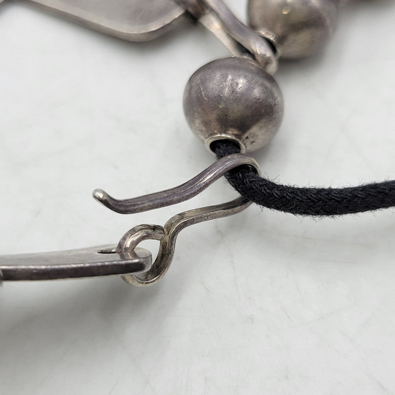 【中古品】【メンズ/レディース】 CIPPY CRAZY HORSE シッピークレイジーホース STERLING TRIPLE CROSS NECKLACE スターリング トリプル クロス ネックレス アクセサリー 191-261019-yn-05-izu カラー：シルバー×ブラック 万代Net店