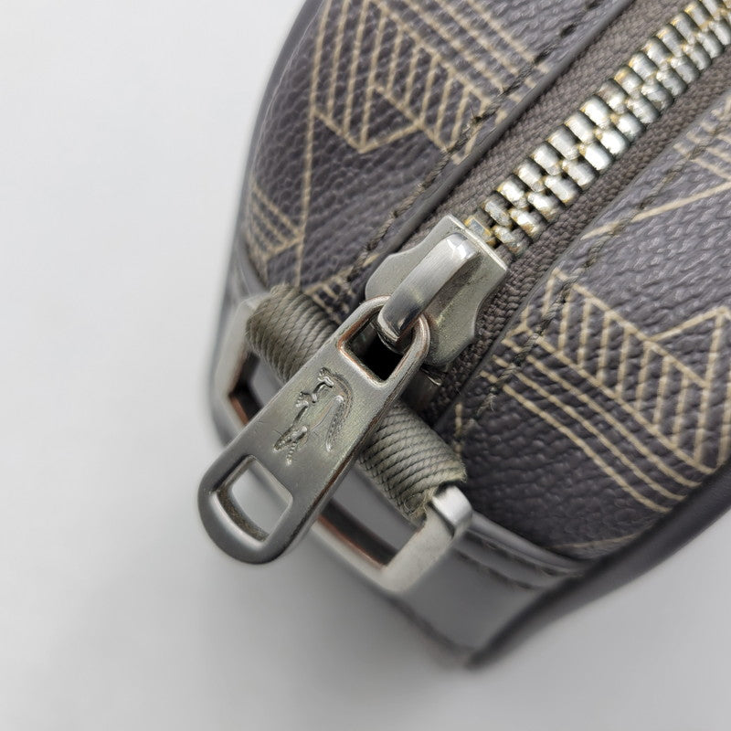【中古品】【メンズ/レディース】 LACOSTE ラコステ NH3650L THE BLEND MONOGRAM REPORTER BAG ザ ブレンド モノグラムリポーター バッグ カバン 鞄 188-261018-ms-06-izu カラー：グレー 万代Net店