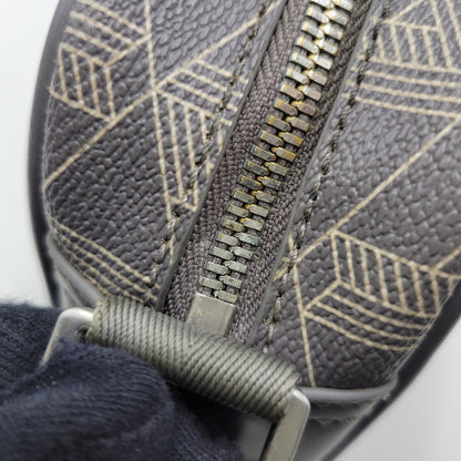 【中古品】【メンズ/レディース】 LACOSTE ラコステ NH3650L THE BLEND MONOGRAM REPORTER BAG ザ ブレンド モノグラムリポーター バッグ カバン 鞄 188-261018-ms-06-izu カラー：グレー 万代Net店