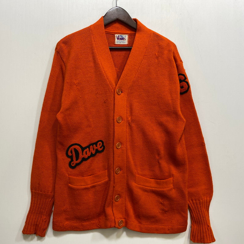 【現状渡し品】【メンズ】 VENUS KNITTING MILLS ヴィーナス ニッティング ミルズ WOOL LETTERED CARDIGAN ウール レタード カーディガン トップス 長袖 146-261024-ms-06-izu サイズ：40 カラー：オレンジ 万代Net店