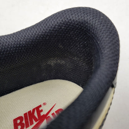 【中古品】【メンズ】 NIKE ナイキ × NIGEL SYLVESTER ナイジェル・シルヴェスター IB8958-001 AIR JORDAN 1 RETRO LOW OG エア ジョーダン 1 レトロ ロー OG スニーカー シューズ 靴 160-261018-ms-03-izu サイズ：27ｃｍ カラー：BETTER WITH TIME 万代Net店