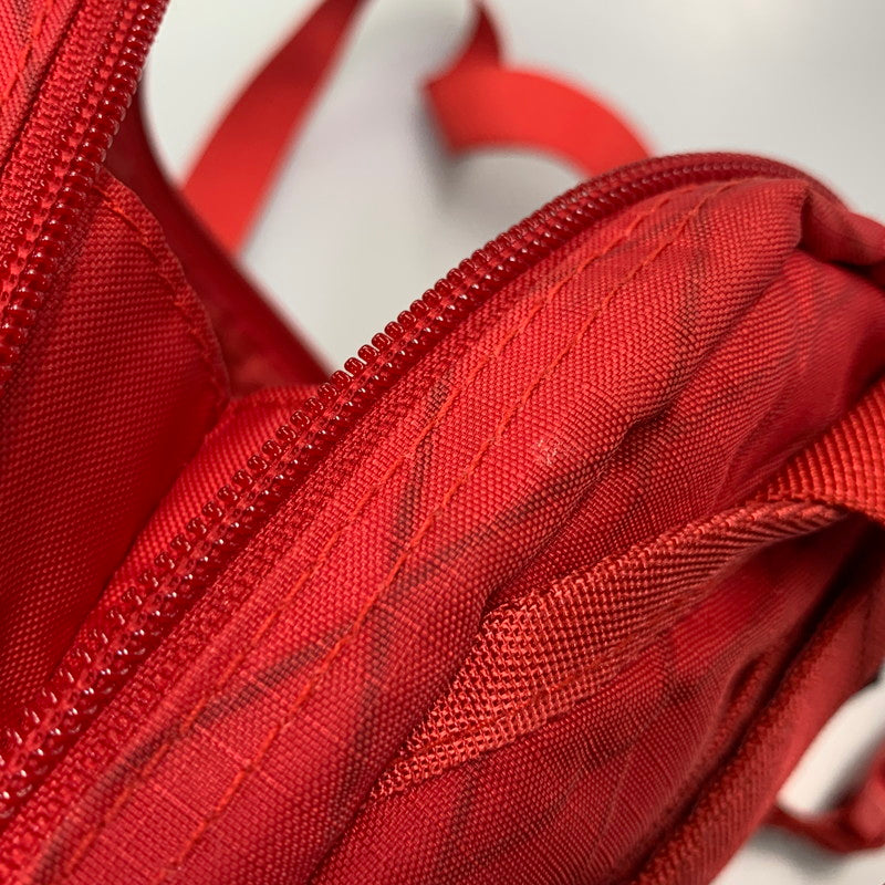【中古品】【メンズ/レディース】 SUPREME シュプリーム 18AW SHOULDER BAG ショルダー バッグ カバン 鞄 188-261019-cs-02-izu カラー：レッド 万代Net店