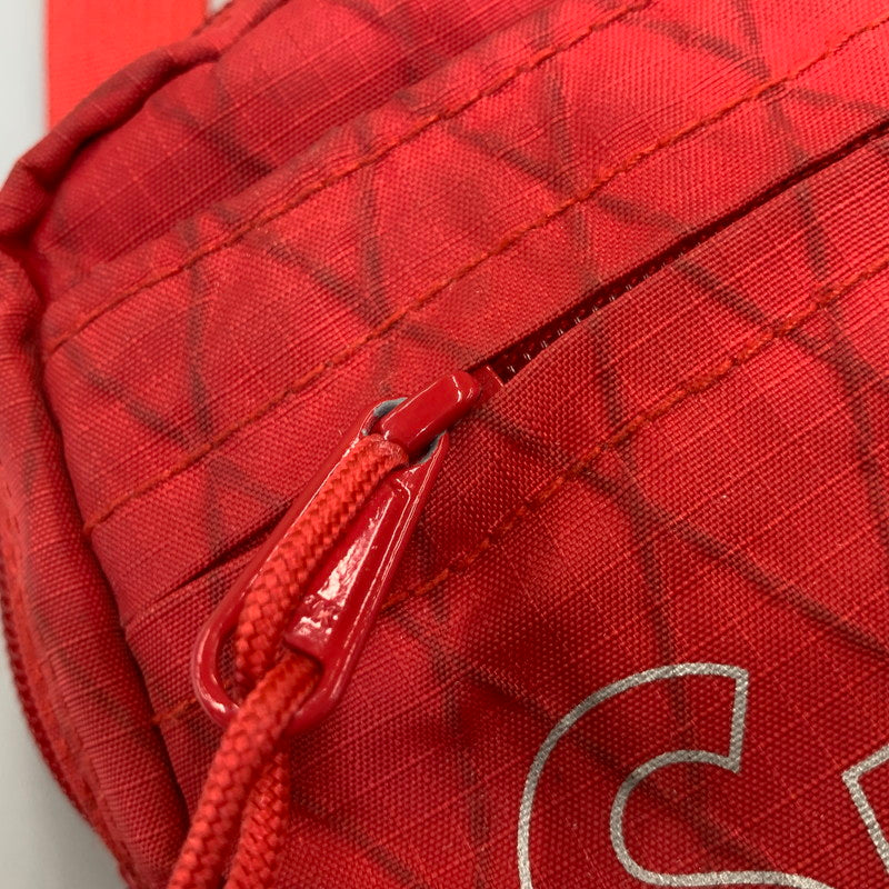 【中古品】【メンズ/レディース】 SUPREME シュプリーム 18AW SHOULDER BAG ショルダー バッグ カバン 鞄 188-261019-cs-02-izu カラー：レッド 万代Net店