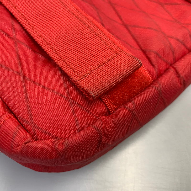【中古品】【メンズ/レディース】 SUPREME シュプリーム 18AW SHOULDER BAG ショルダー バッグ カバン 鞄 188-261019-cs-02-izu カラー：レッド 万代Net店