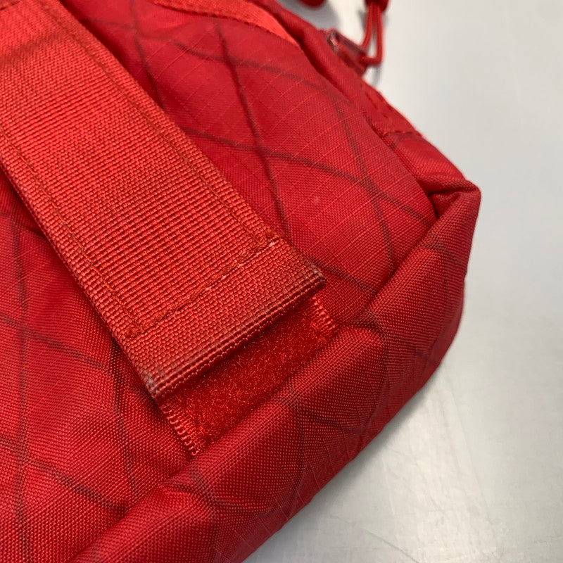 【中古品】【メンズ/レディース】 SUPREME シュプリーム 18AW SHOULDER BAG ショルダー バッグ カバン 鞄 188-261019-cs-02-izu カラー：レッド 万代Net店