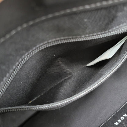 【中古品】【メンズ/レディース】 ADER ERROR アーダーエラー BKAFWTB12BK WIDE SHOPPER BAG ワイド ショッパー バッグ カバン 鞄 188-261019-cs-17-izu サイズ：F カラー：ブラック 万代Net店