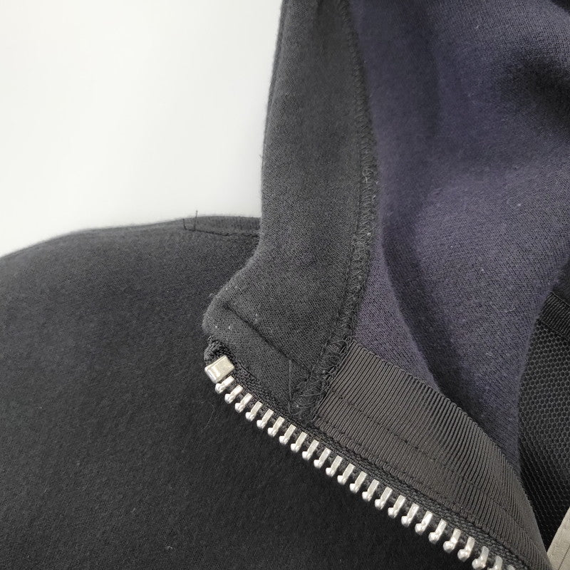 【中古品】【レディース】 SACAI サカイ 23-06558 SPONGE ZIP SWEAT HOODIE スポンジ ジップ スウェット フーディー トップス 長袖 168-261023-cs-03-izu サイズ：2 カラー：ブラック 万代Net店