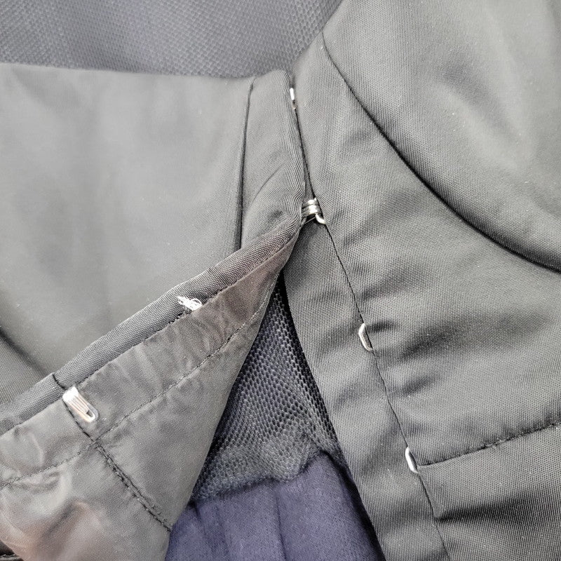 【中古品】【レディース】 SACAI サカイ 23-06558 SPONGE ZIP SWEAT HOODIE スポンジ ジップ スウェット フーディー トップス 長袖 168-261023-cs-03-izu サイズ：2 カラー：ブラック 万代Net店