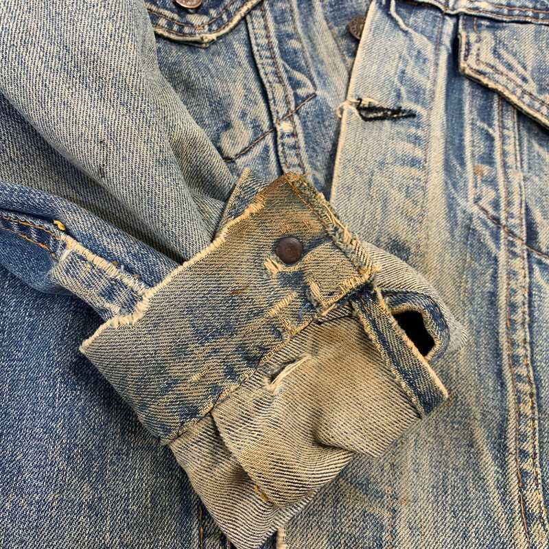 【現状渡し品】【メンズ】 LEVI'S リーバイス 70505 刻印52 USA製 3RD DENIM TRACKER JACKET デニム トラッカー ジャケット アウター 146-261024-ya-18-izu サイズ：下記参照 カラー：インディゴ 万代Net店
