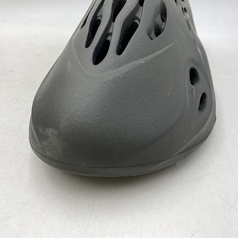 【中古品】【メンズ】 ADIDAS アディダス IG5349 YEEZY FOAM RUNNER CARBON イージー フォーム ランナー カーボン サンダル 靴 165-261024-ms-19-izu サイズ：28.5ｃｍ カラー：ブラック 万代Net店