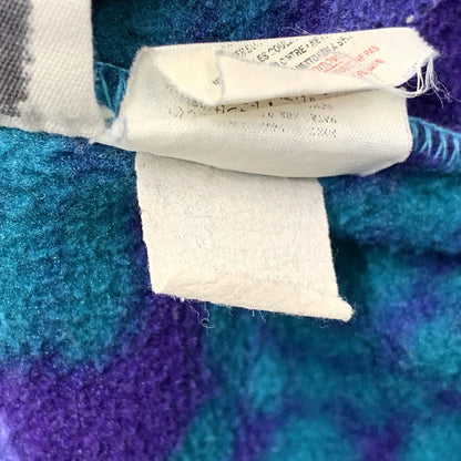 【中古品】【キッズ】 PATAGONIA パタゴニア USA製 MONSTER PATTERN SYNCHILLA SNAP T モンスター パターン シンチラ スナップT アウター 173-261022-yn-04-izu サイズ：KID'S6 カラー：マルチ 万代Net店